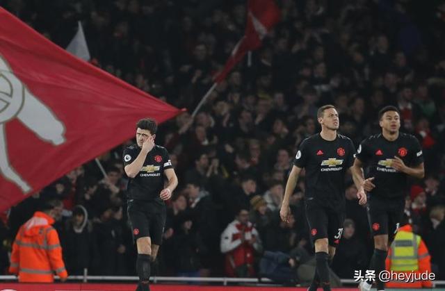  克莱蒙新帅上任首秀率队拿下三分  